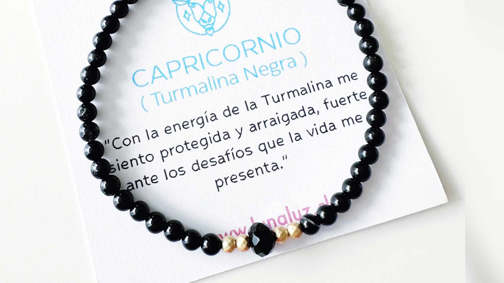 pulsera de piedra turmalina negra para signo capricornio