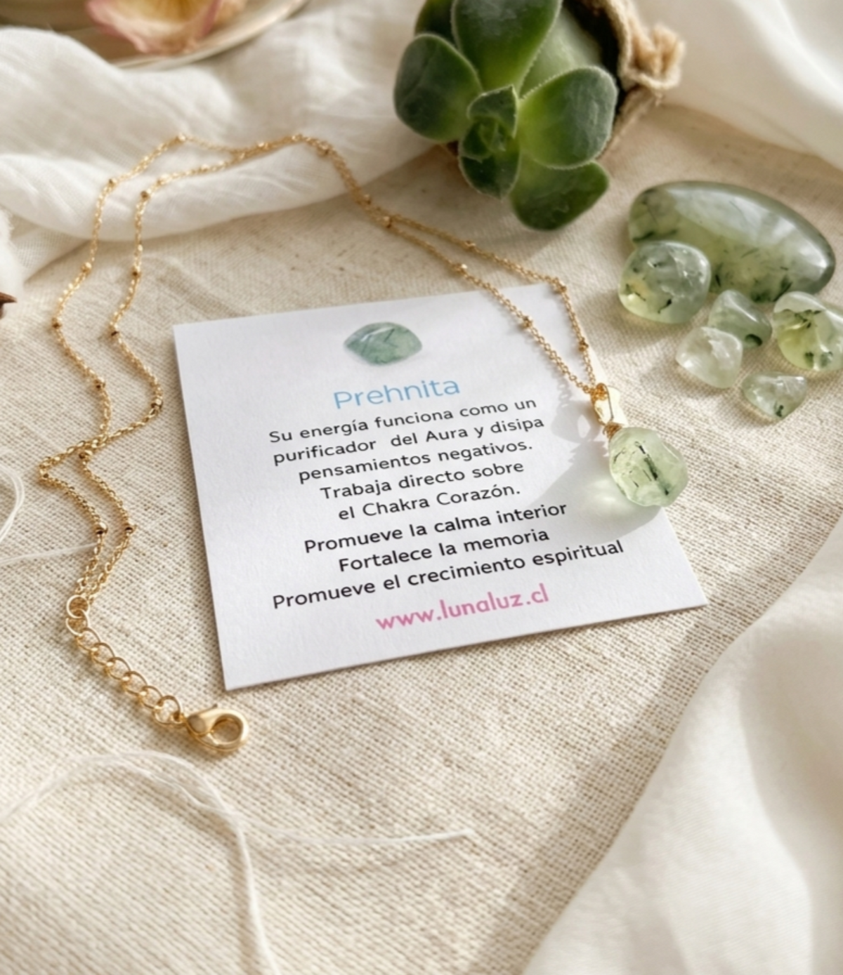 Collar Amuleto con Piedra Prehnita "Calma y Protección"