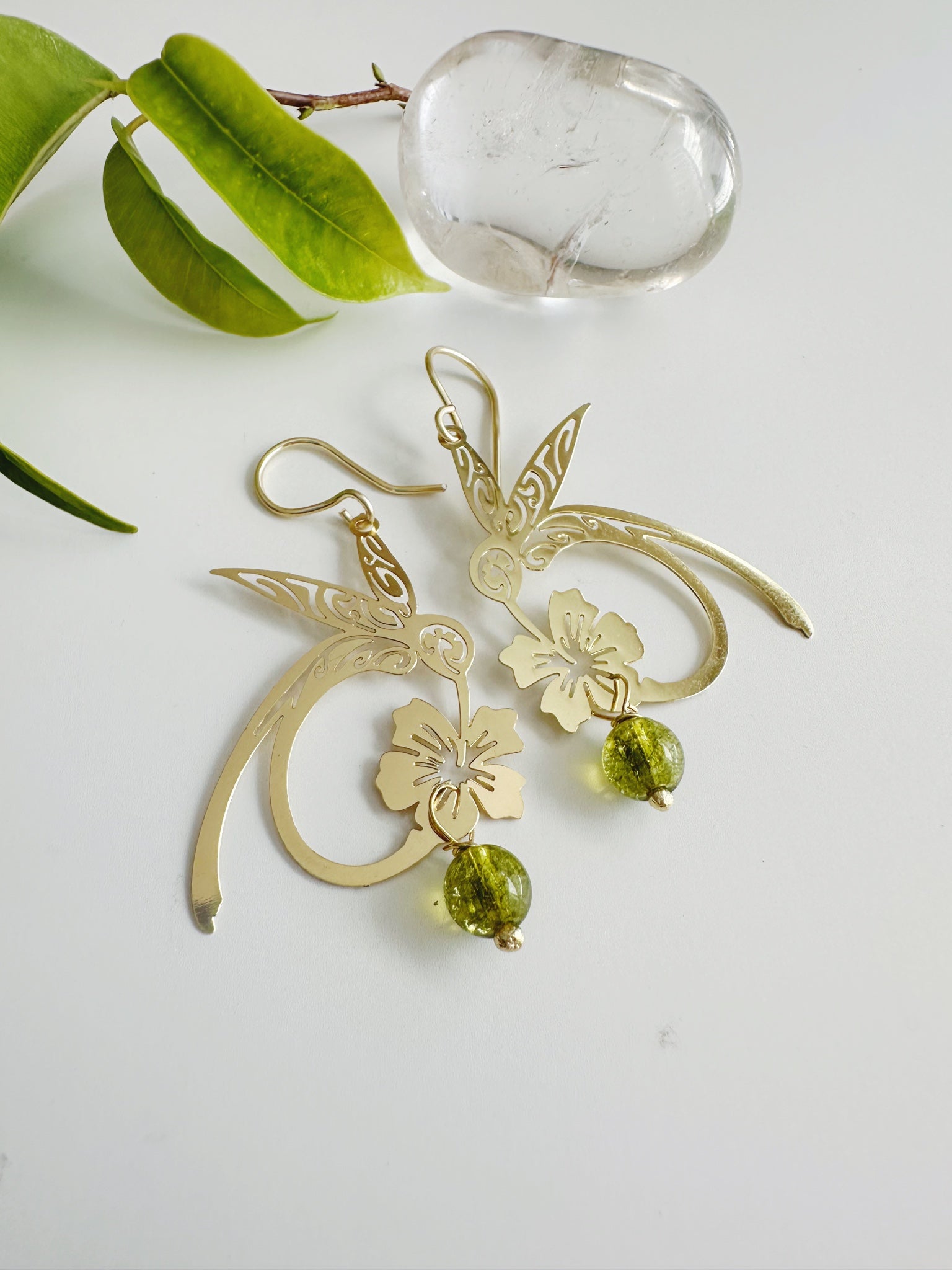 Aros Piedra Peridoto con significado "Colibrí de Luz"