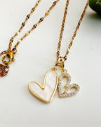 Collar Duo de Corazones . Incluye packing para regalo