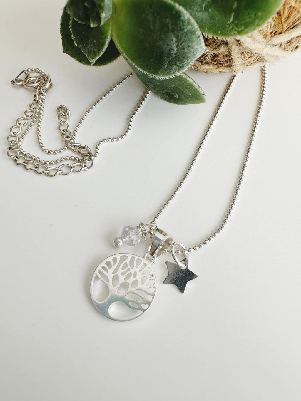 Collar silver  Amuleto Árbol de la vida. Incluye significado y packing para regalo