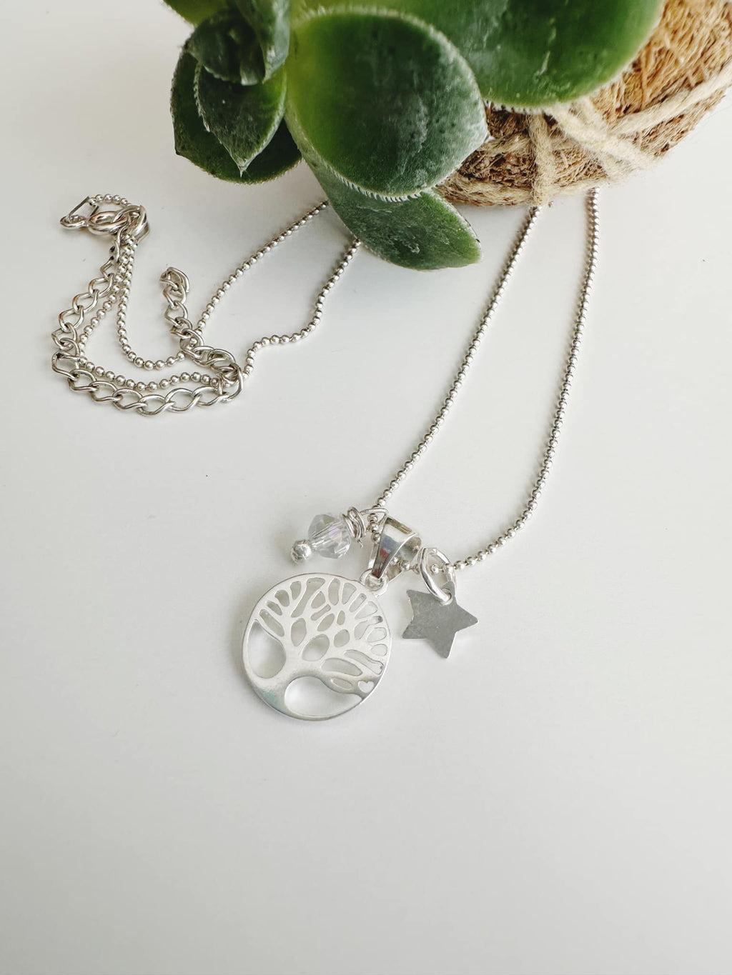 Collar silver  Amuleto Árbol de la vida. Incluye significado y packing para regalo