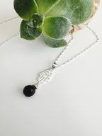 Collar de Plata 925 fátima en piedra Onix. Incluye significado de la piedra  y Packing para regalo