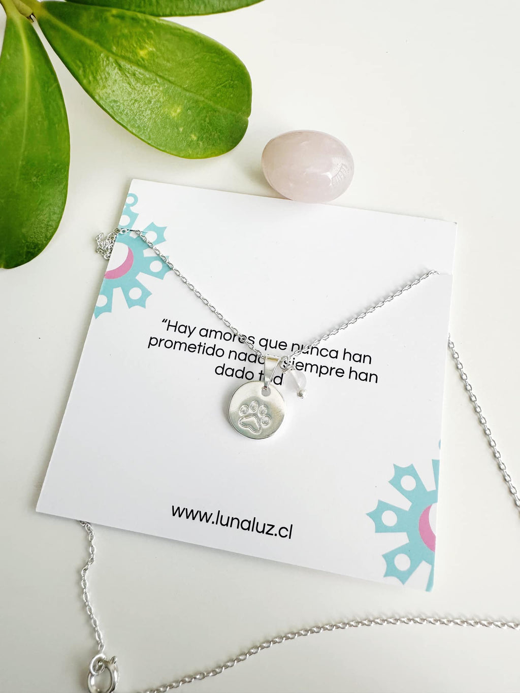Collar Mascota Cuarzo Rosa. Incluye tarjeta con mensaje especial para regalo