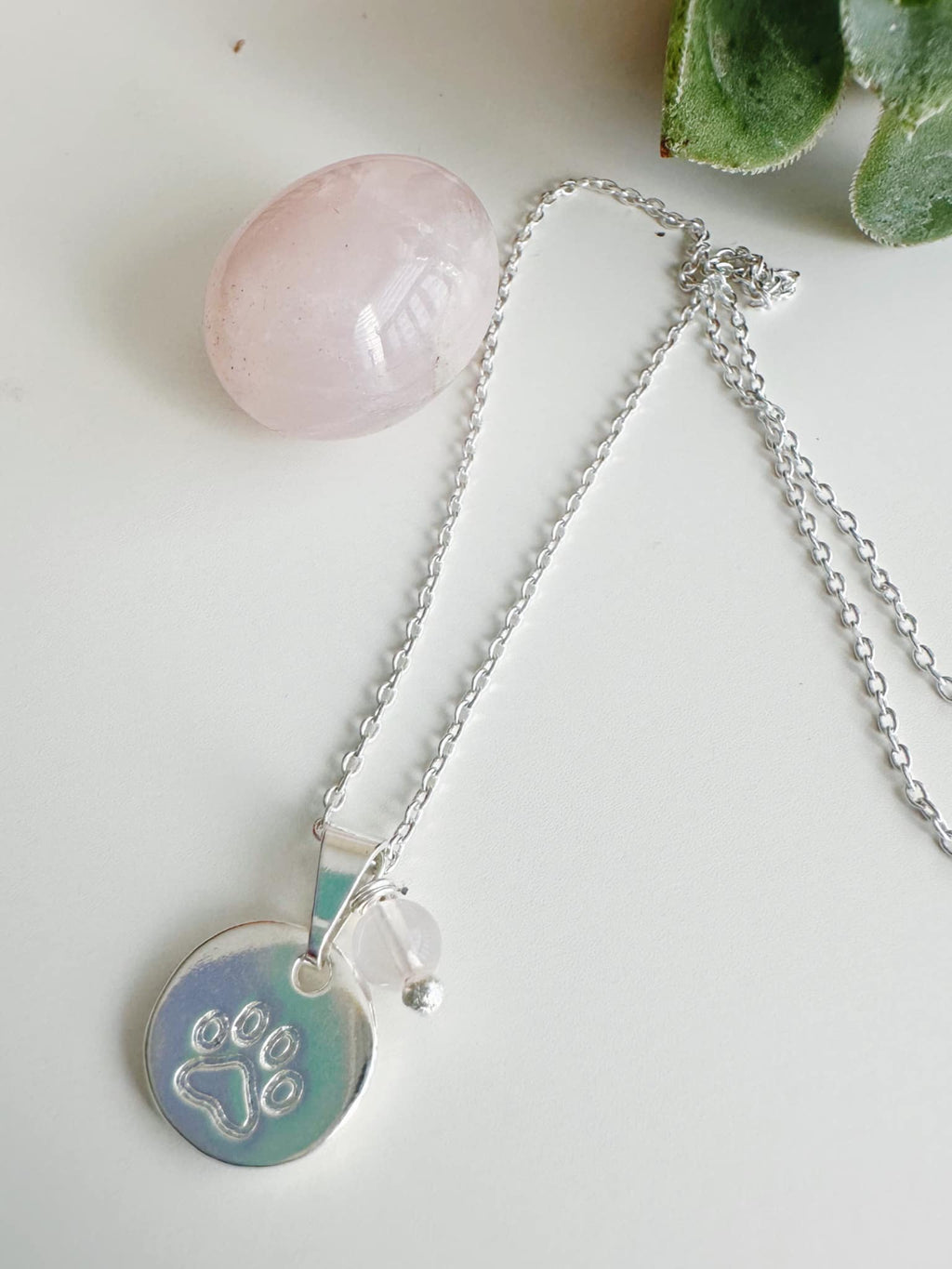 Collar Mascota Cuarzo Rosa. Incluye tarjeta con mensaje especial para regalo