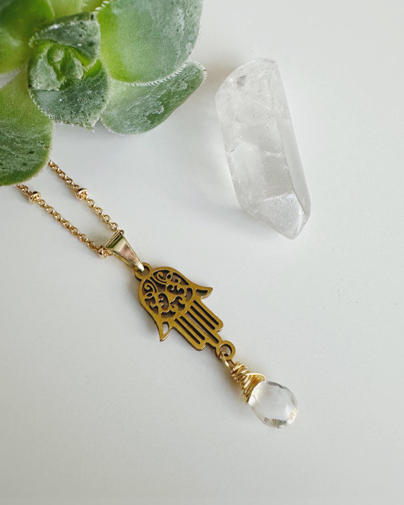Collar Fátima y Cuarzo Cristal. Incluye significado y Packing para regalo