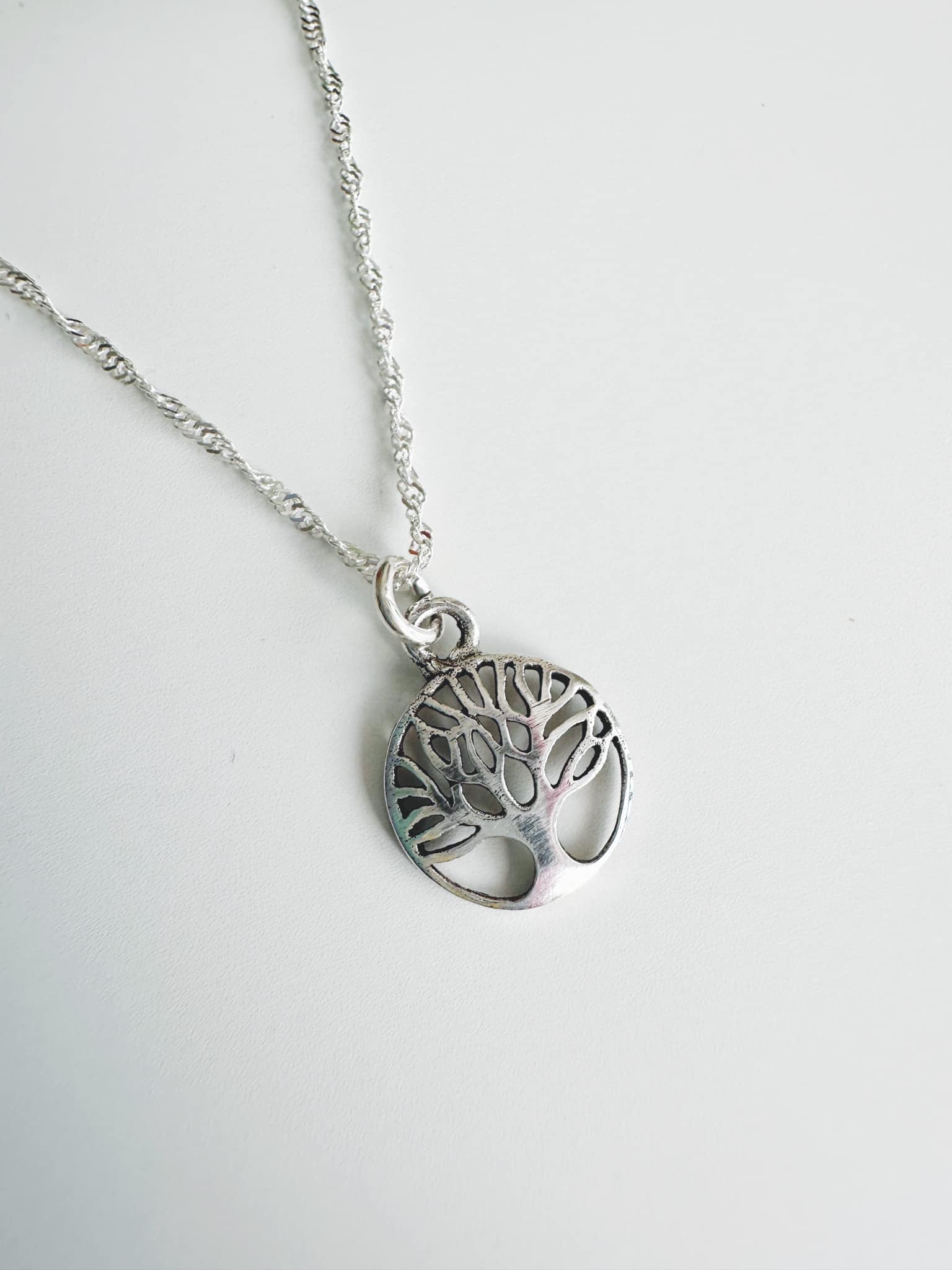 Collar de Plata 925 Árbol de la vida. Incluye significado y packing para regalo