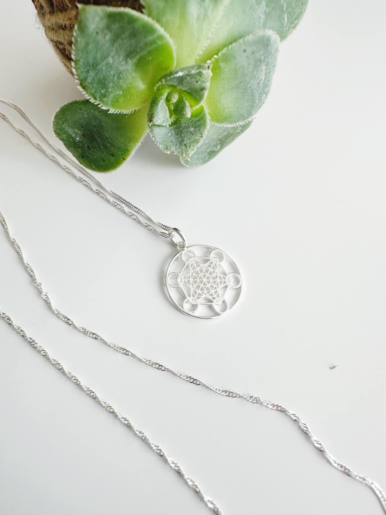 Collar de Plata 925 Amuleto Metatron. Incluye significado de la piedra y packing para regalo