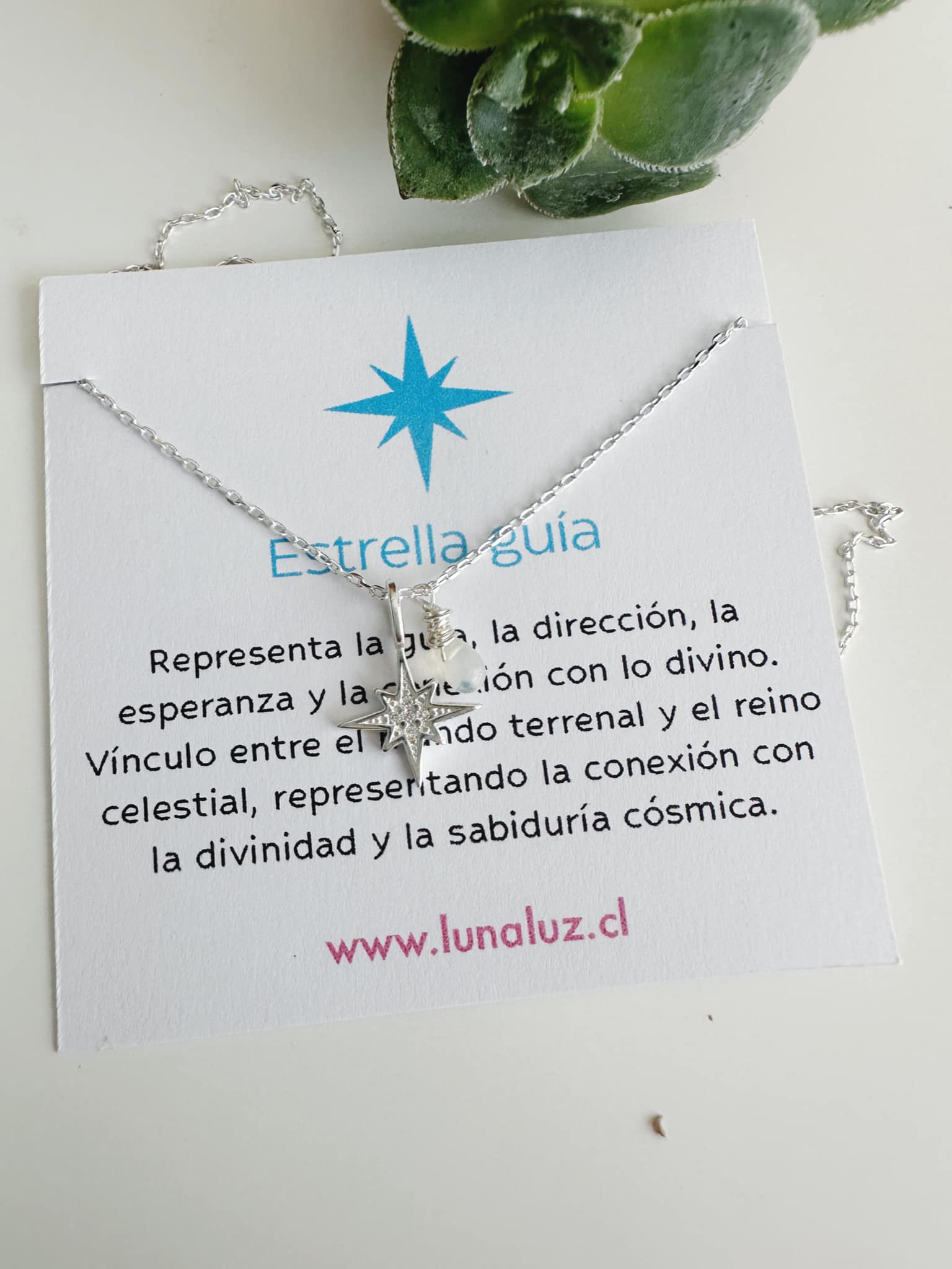 Collar Estrella Guía piedra Ópalo. Incluye significado y packing para regalo
