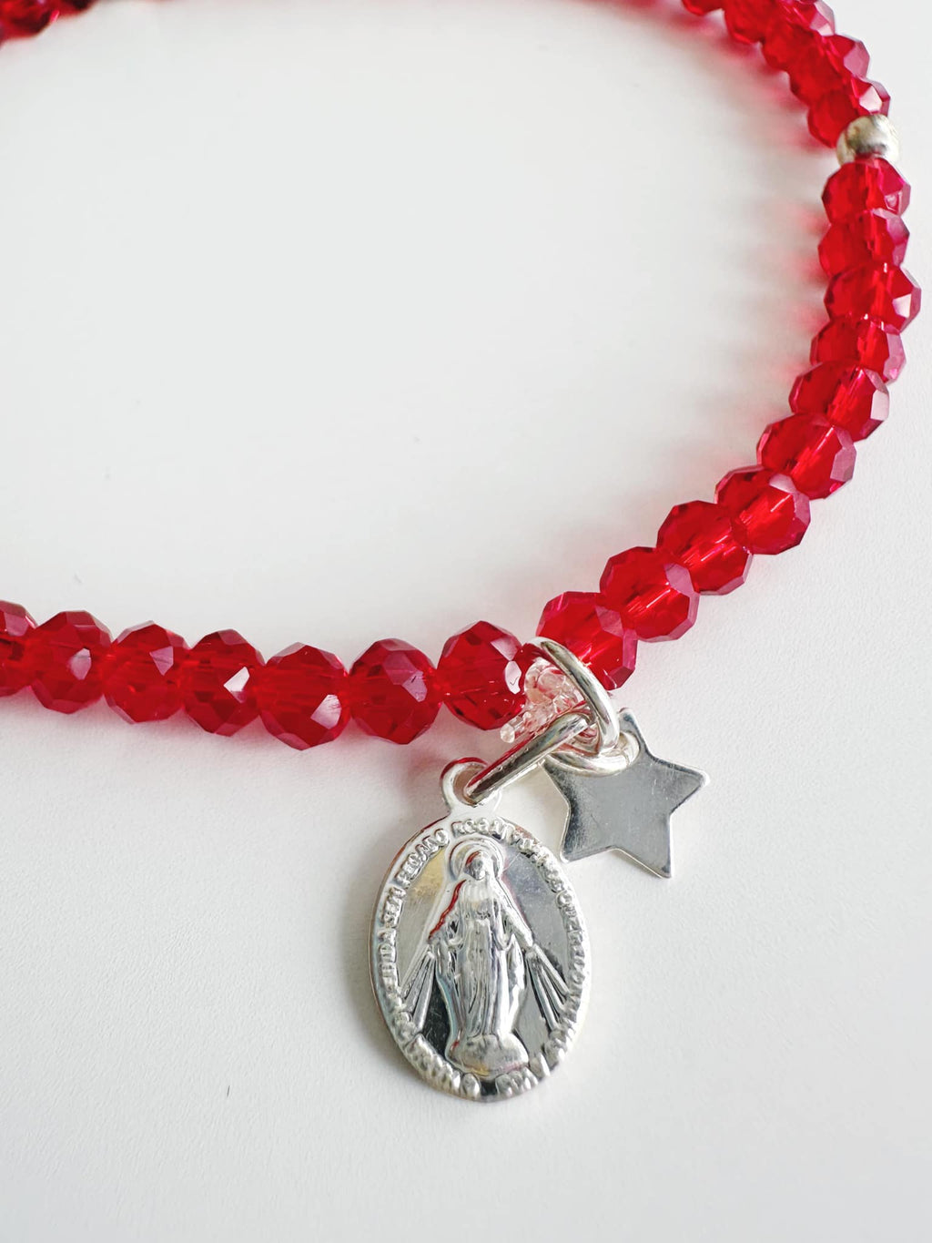 Pulsera Virgen de los rayos. Incluye mensaje especial y Packing para regalo