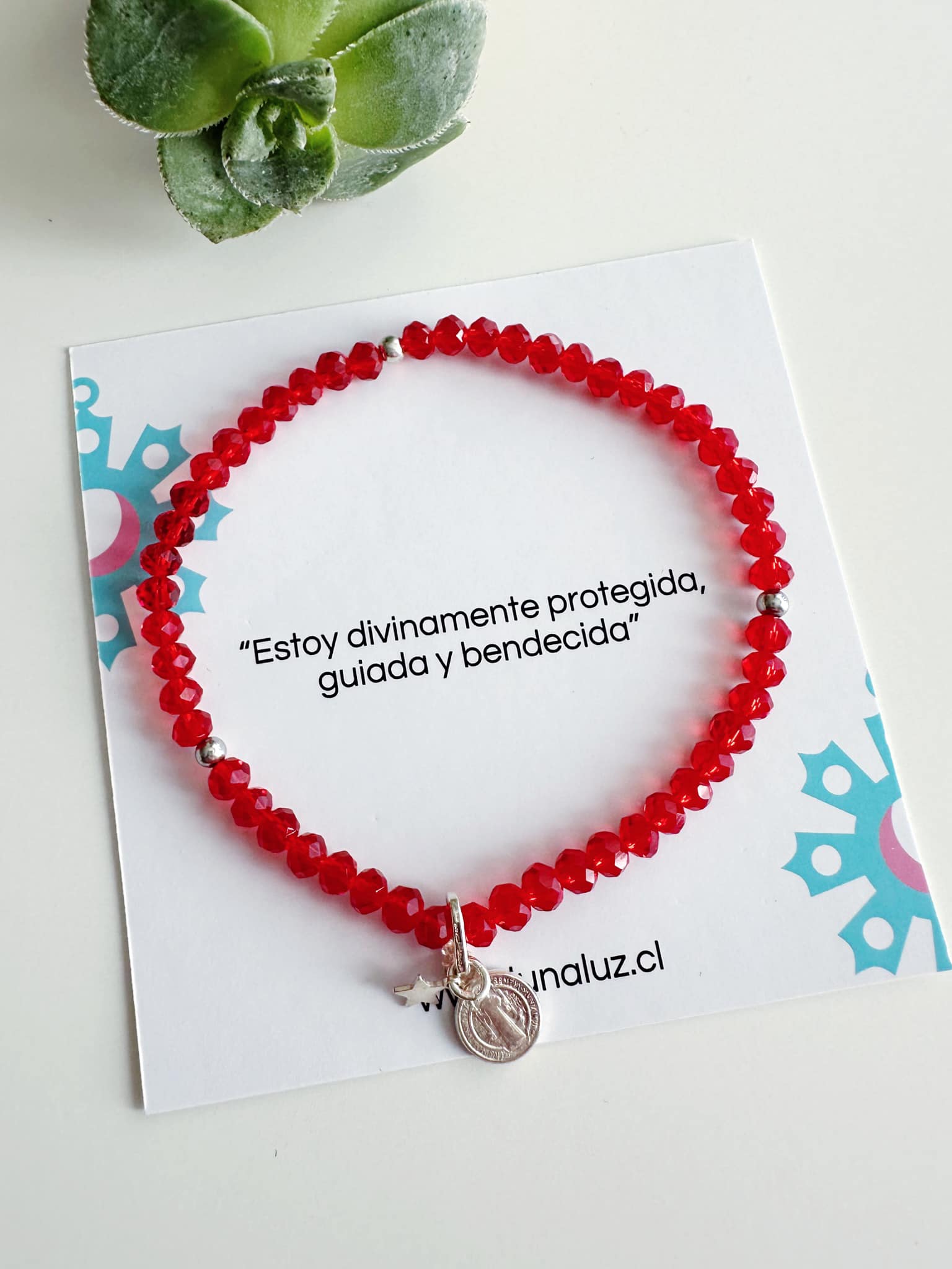 Pulsera de plata San Benito y estrella. Incluye mensaje especial y Packing de regalo