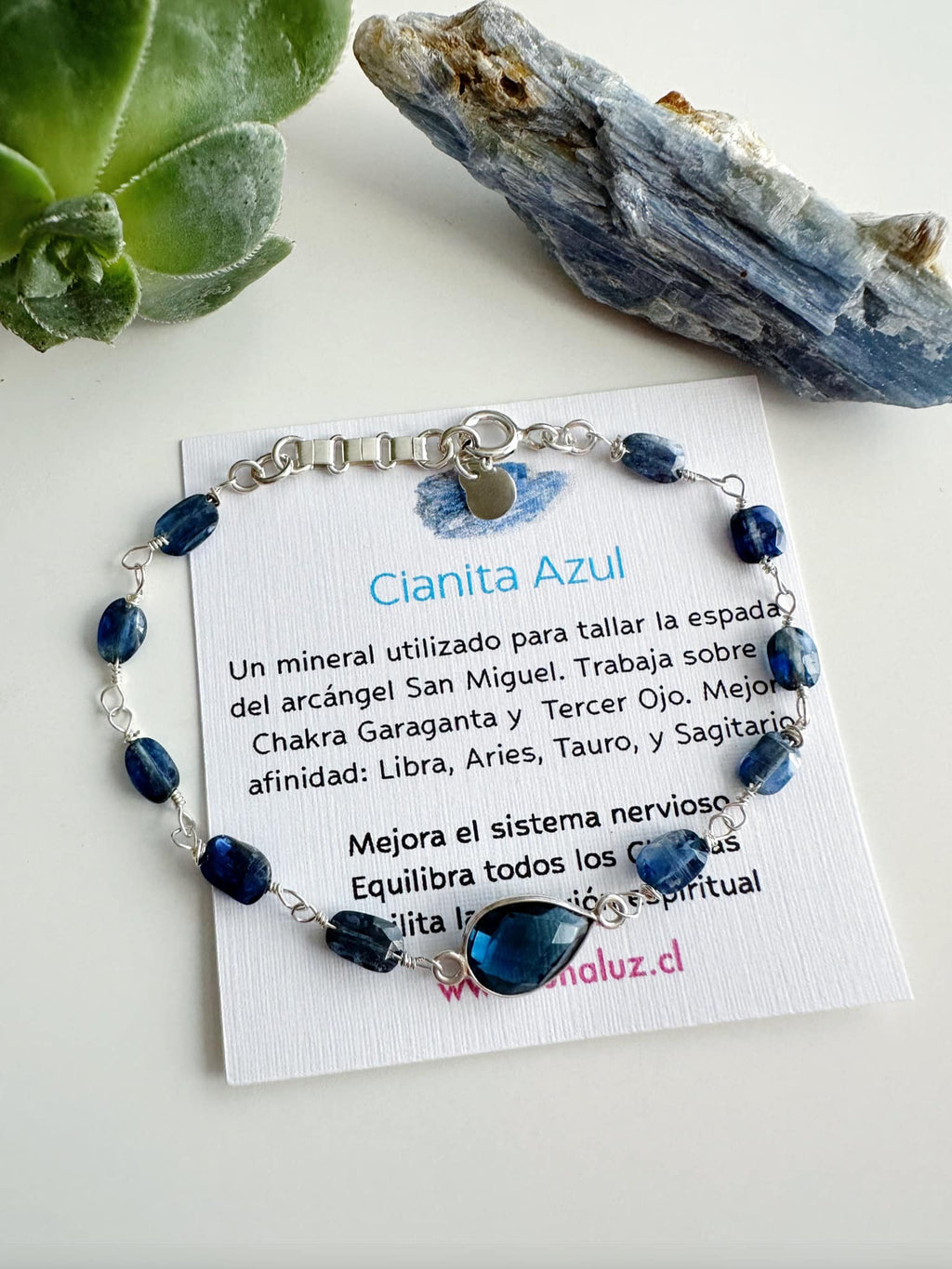 Pulsera de Plata 925 en piedra natural Cianita Azul. Incluye significado de la piedra y Packing para regalo