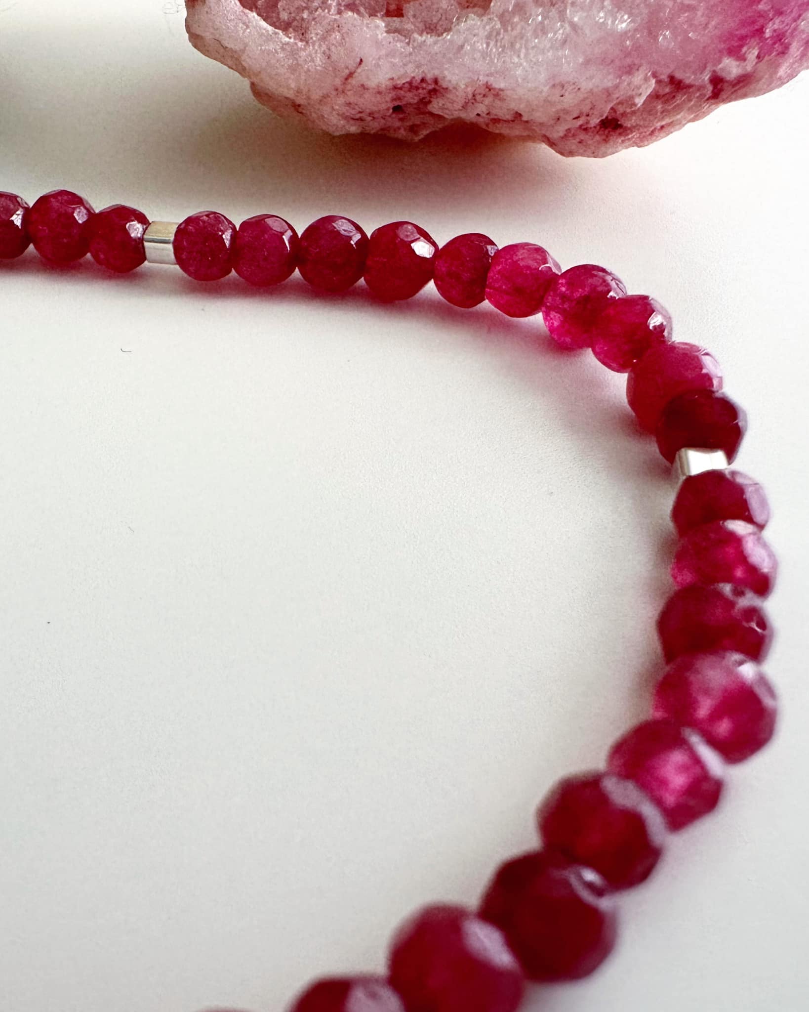 Pulsera silver piedras Agata roja. Incluye significado de la piedra y packing para regalo