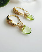 Aros piedra Peridoto. Incluye significado de la piedra  y packing para regalo