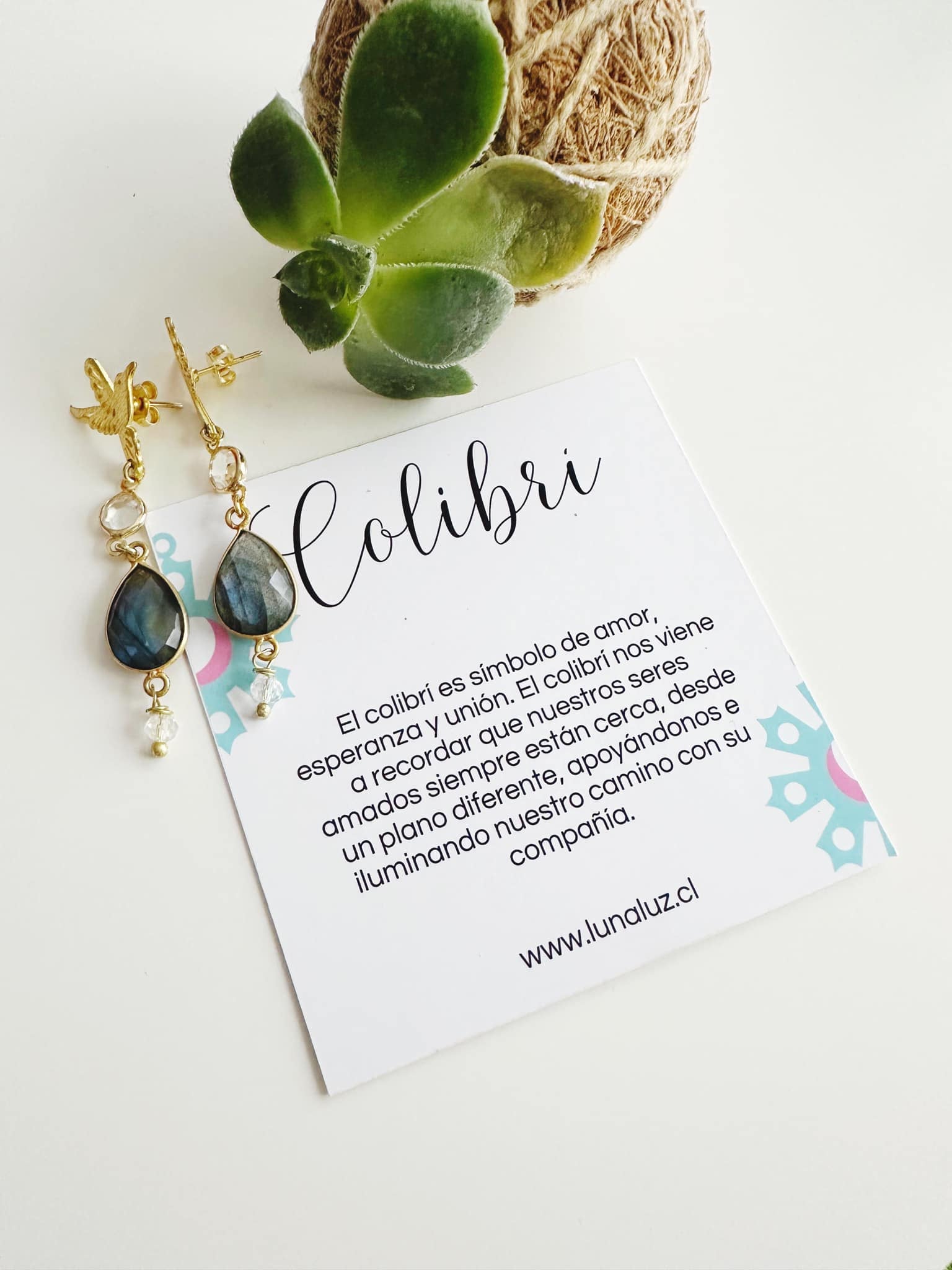 Aros Colibrí piedra Labradorita. Incluye significado y packing para regalo