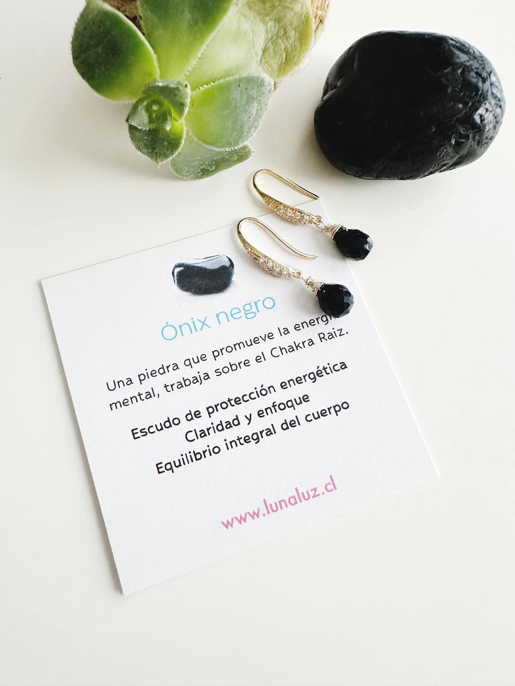 Aros piedra Onix negro. Incluye significado de la piedra y packing para regalo