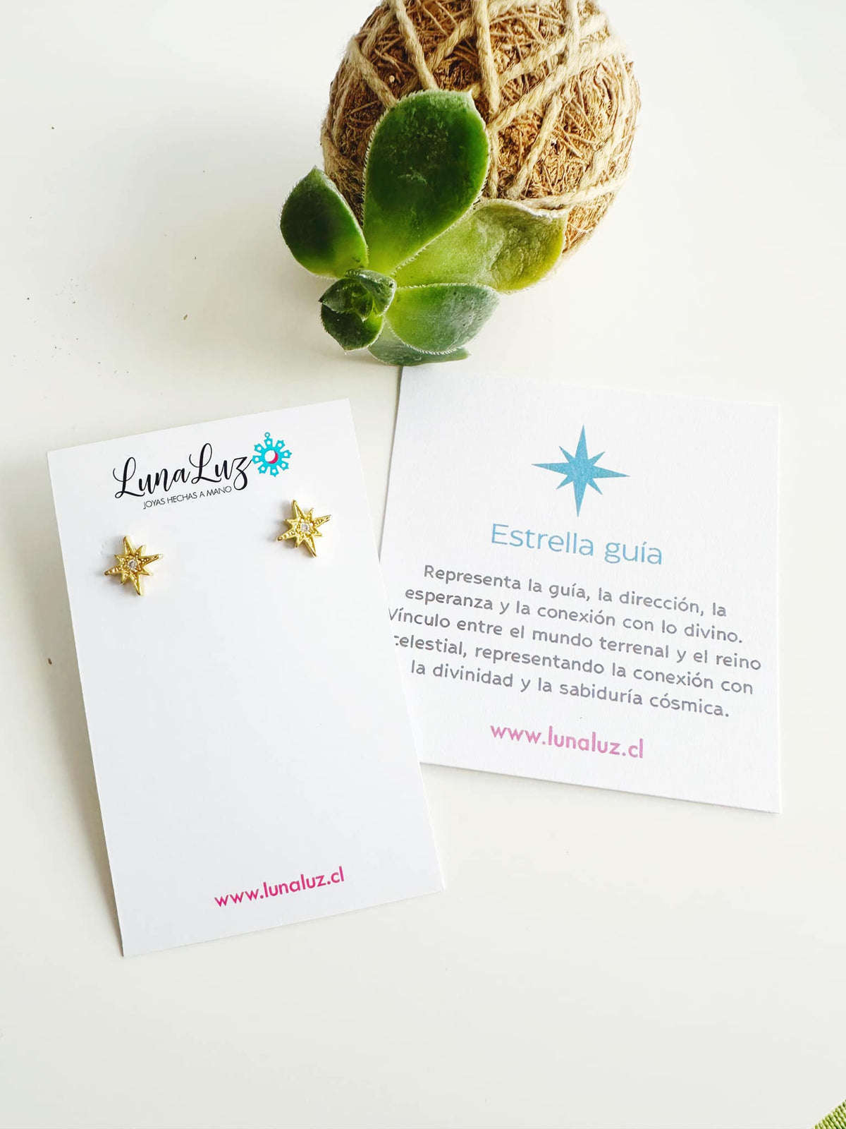 Aros estrella guía "Luz y Protección en tu Camino". Enchape de Oro 18k