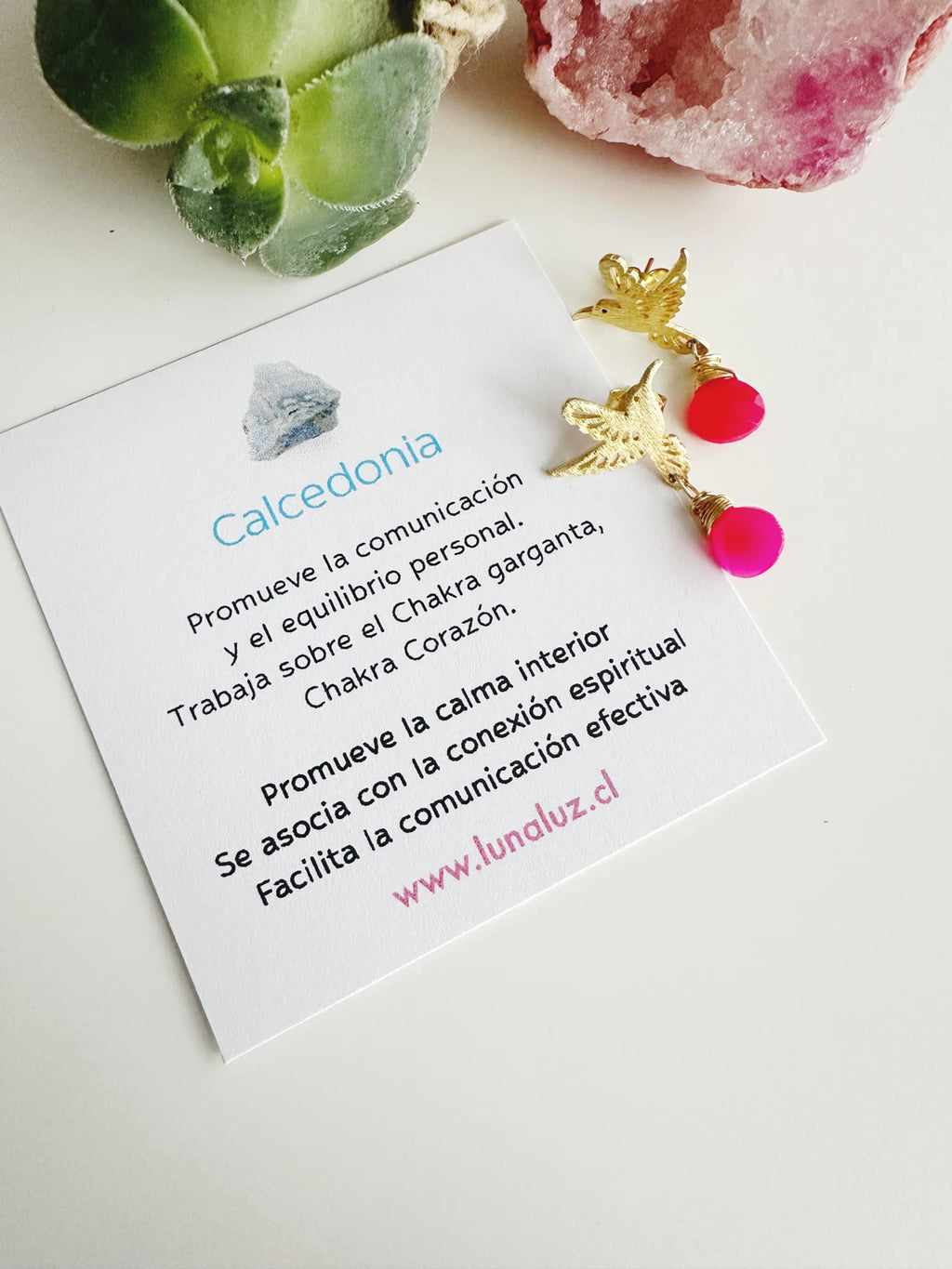 Aros Colibrí en piedra Calcedonia. Incluye Significado y packing para regalo