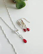 Conjunto "Pasión" en cristales rojos. Incluye Packing para regalo