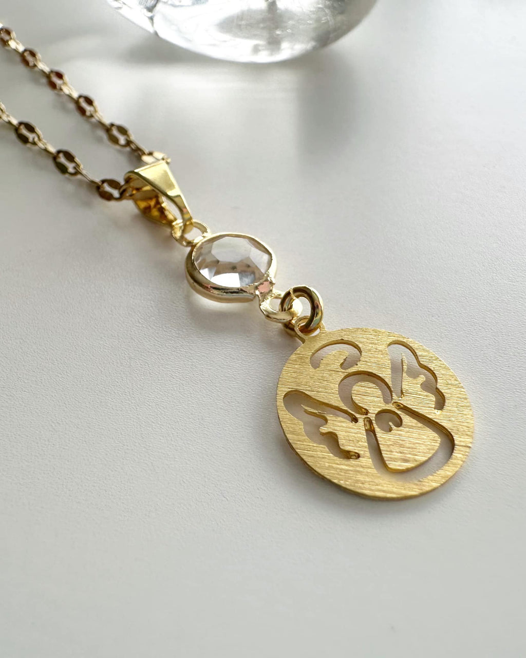 Collar Angel de la guarda con punto de luz. Incluye mensaje especial y packing para regalo