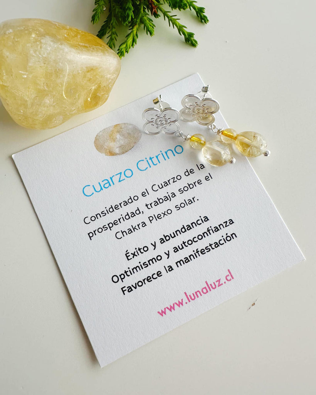 Aros silver flores de cuarzo Citrino. Incluye significado de la piedra y Packing para regalo