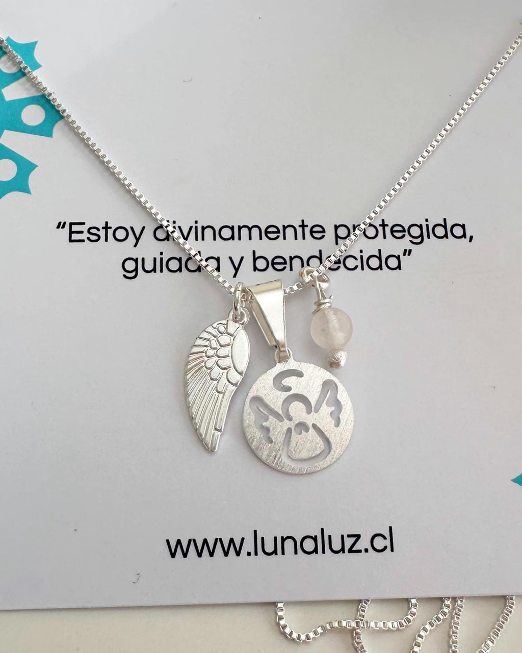 Collar Ángel de la guarda en Cuarzo Rosa. Incluye packing para regalo y mensaje especial