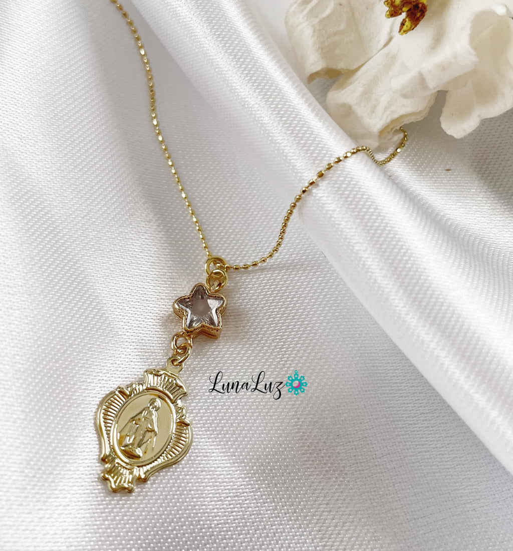 Collar Virgen de los milagros. Incluye mensaje especial y packing para regalo