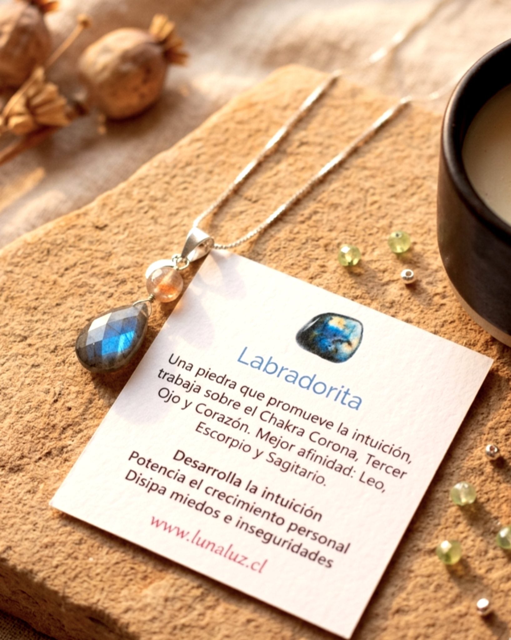 Collar “Magia Interior” – Piedra Labradorita