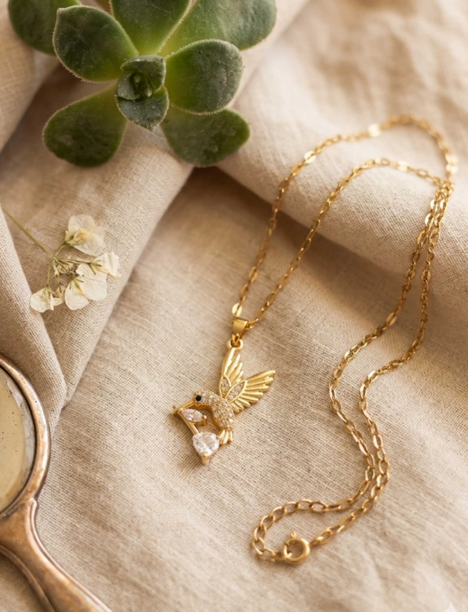 Collar Colibrí con perlita "Alegría, Esperanza y Magia de la Vida"