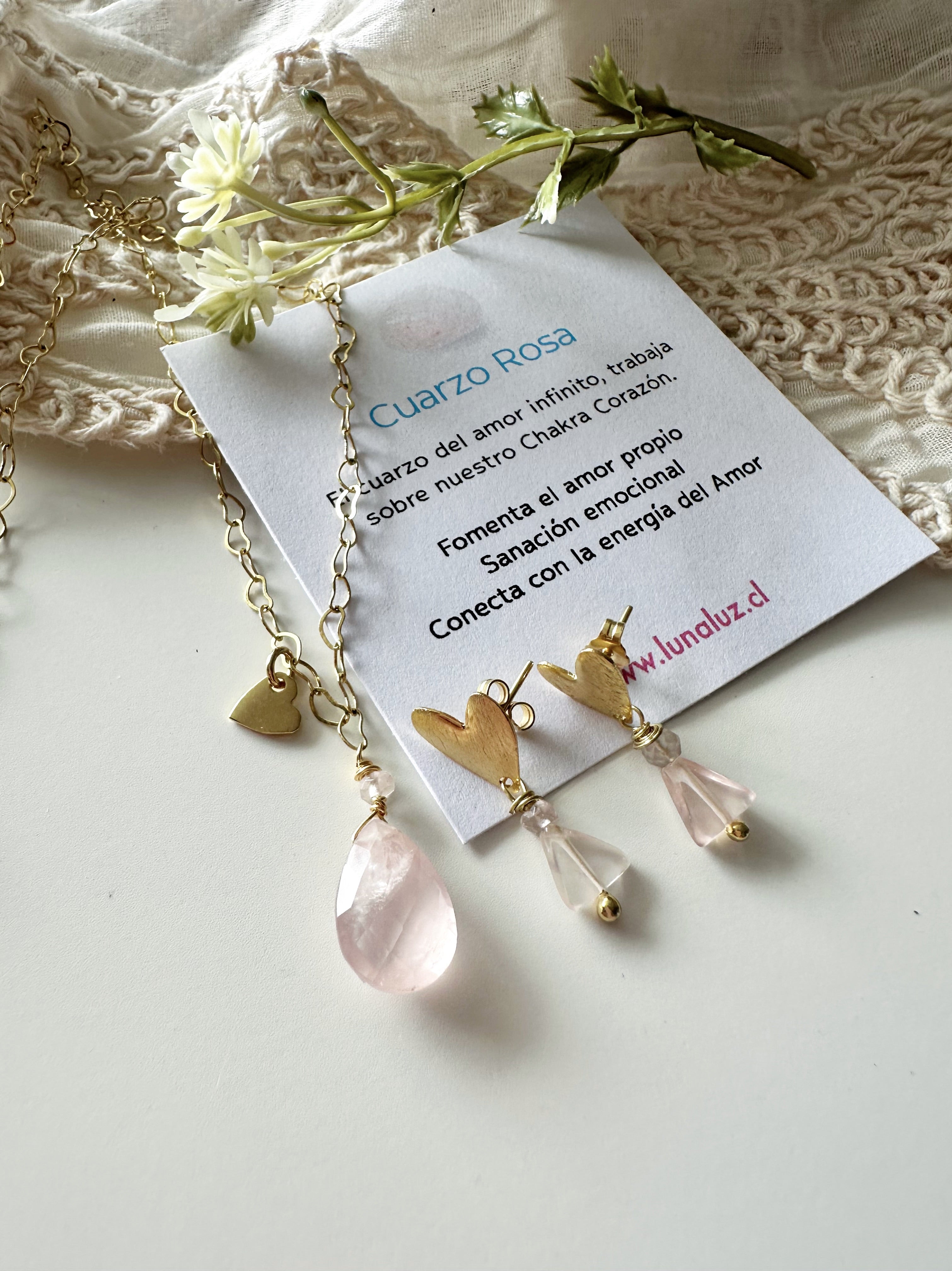 Conjunto en Cuarzo Rosa “Amor, Dulzura y Energía del Corazón”