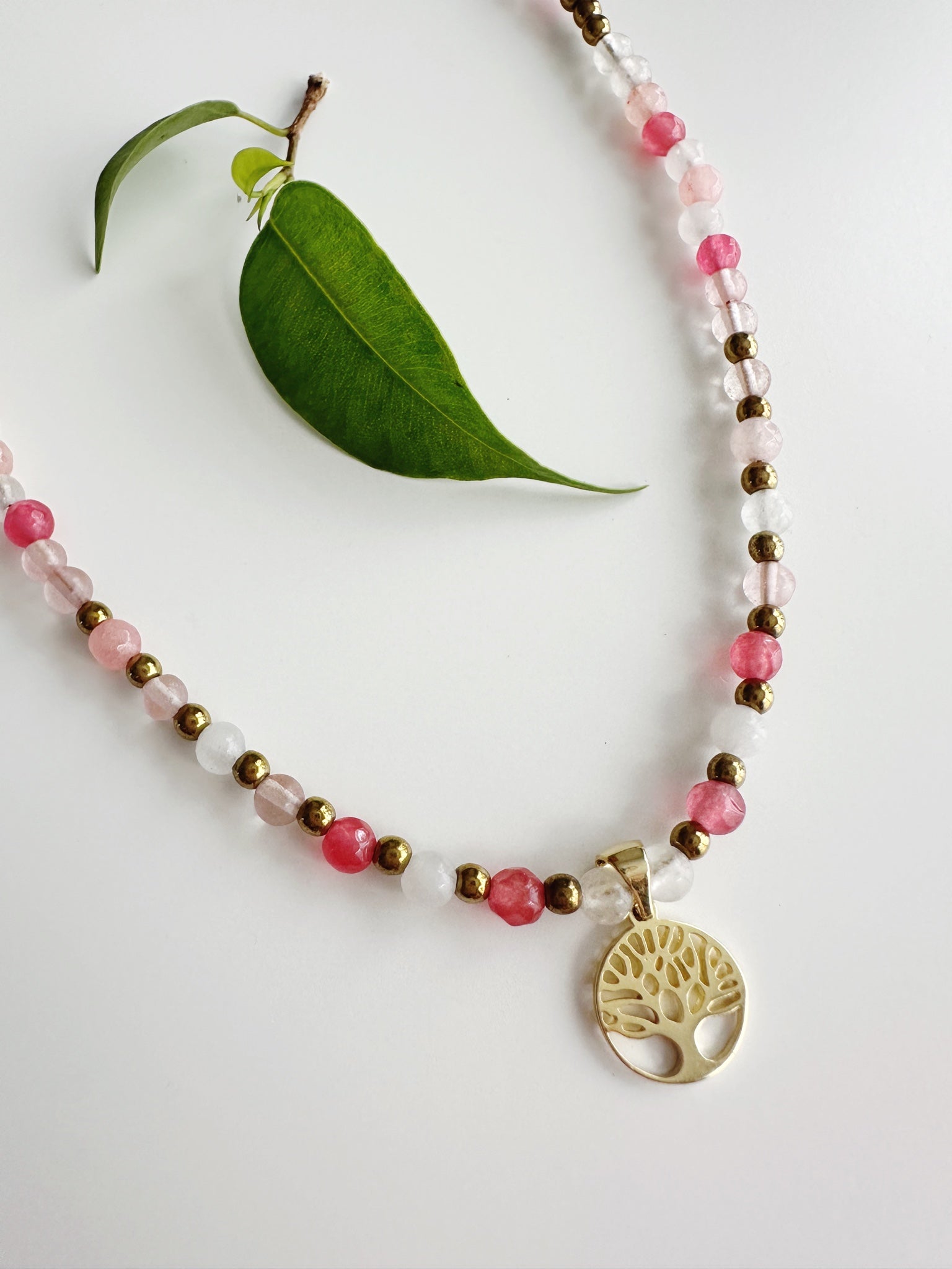 Collar Árbol de la Vida "Amor, Armonía y Crecimiento" con Piedras Naturales Rosadas