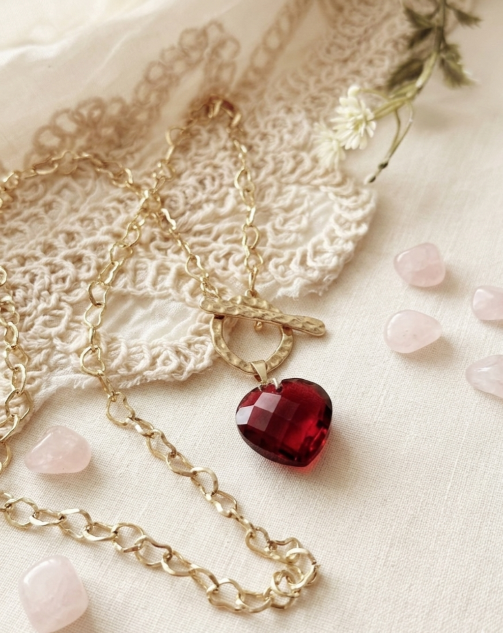 Collar de Cristal Granate "Amor Profundo y Pasión del Corazón" ideal para regalo
