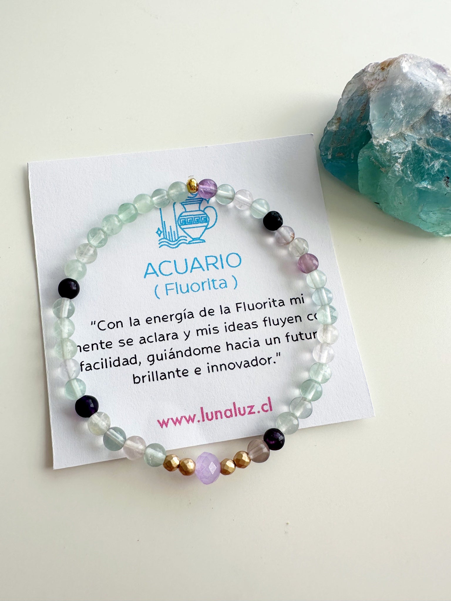 Pulsera Amuleto para Acuario en piedra Fluorita. Incluye mensaje especial y Packing para regalo