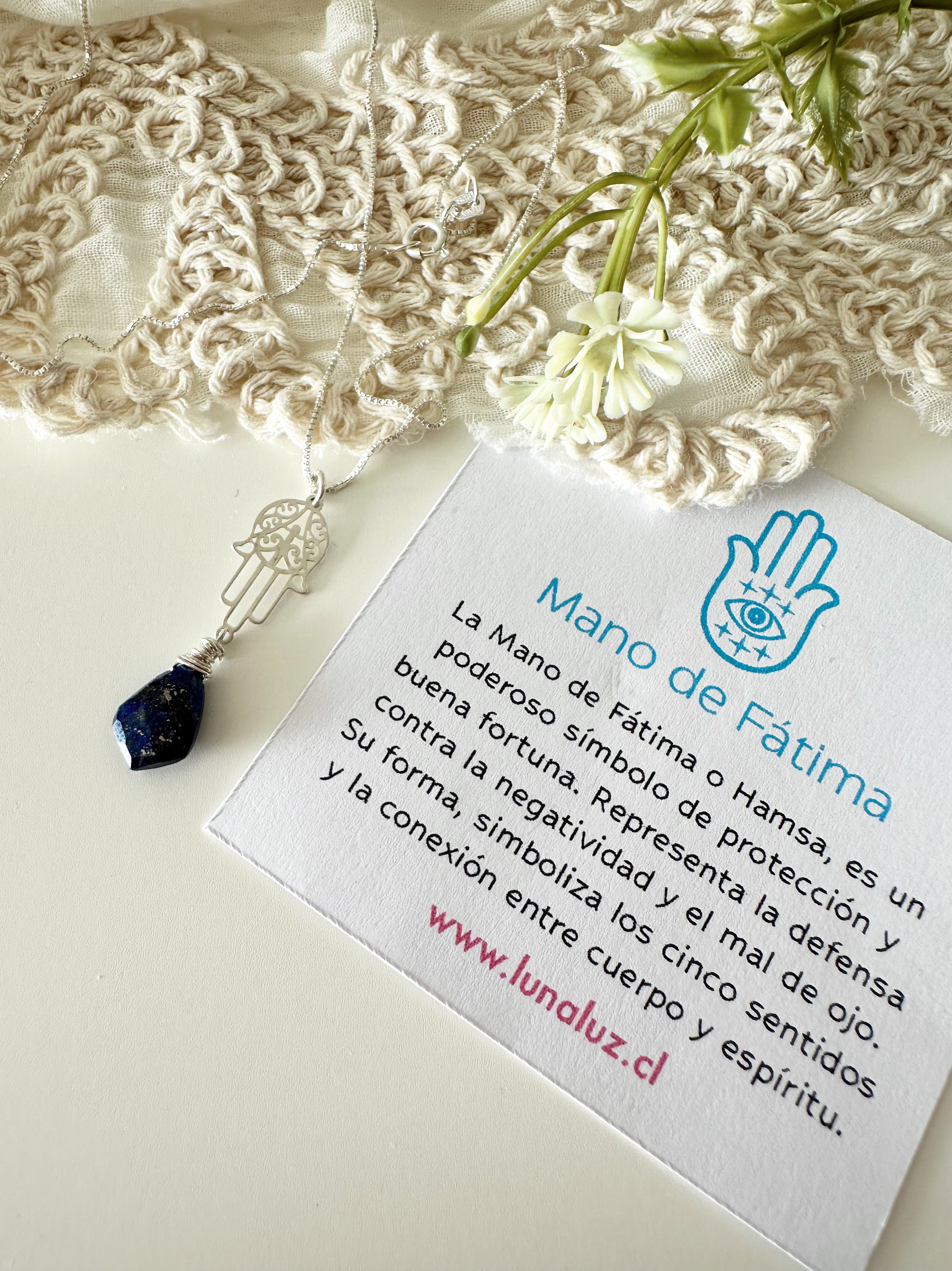 Collar Mano de Fátima con Lapislázuli "Protección y Sabiduría Interior"