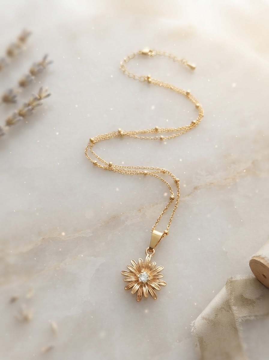 Collar "Florecer con tu luz" Enchape de Oro 18k
