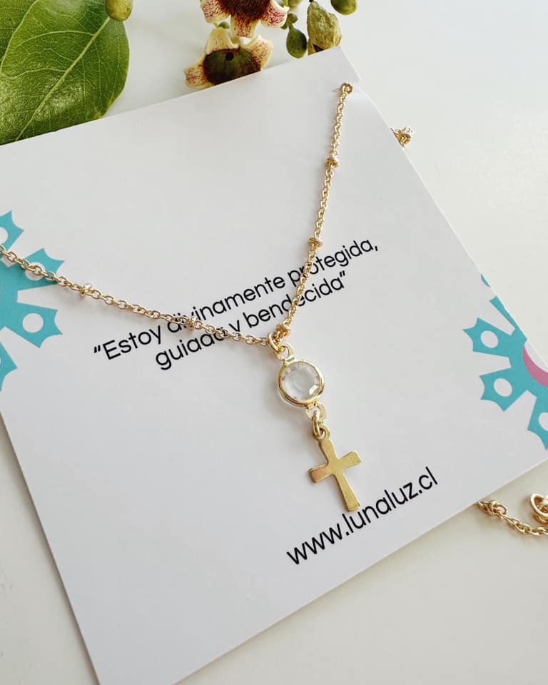 collar de mujer para primera comunion, confirmacion o graduacion con tarjeta de mensaje especial