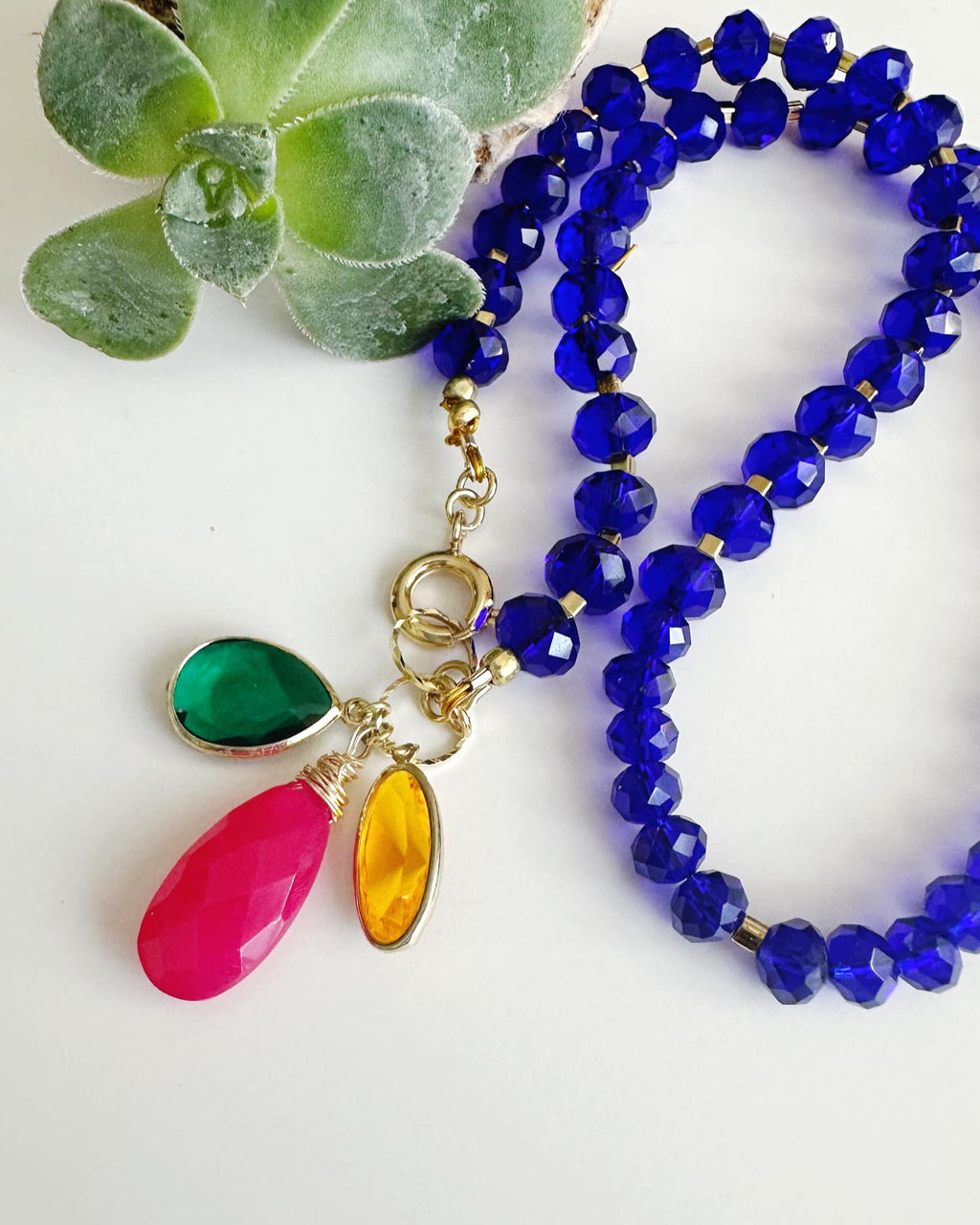 collar mujer baño de oro 18k con cristales y piedras naturales 