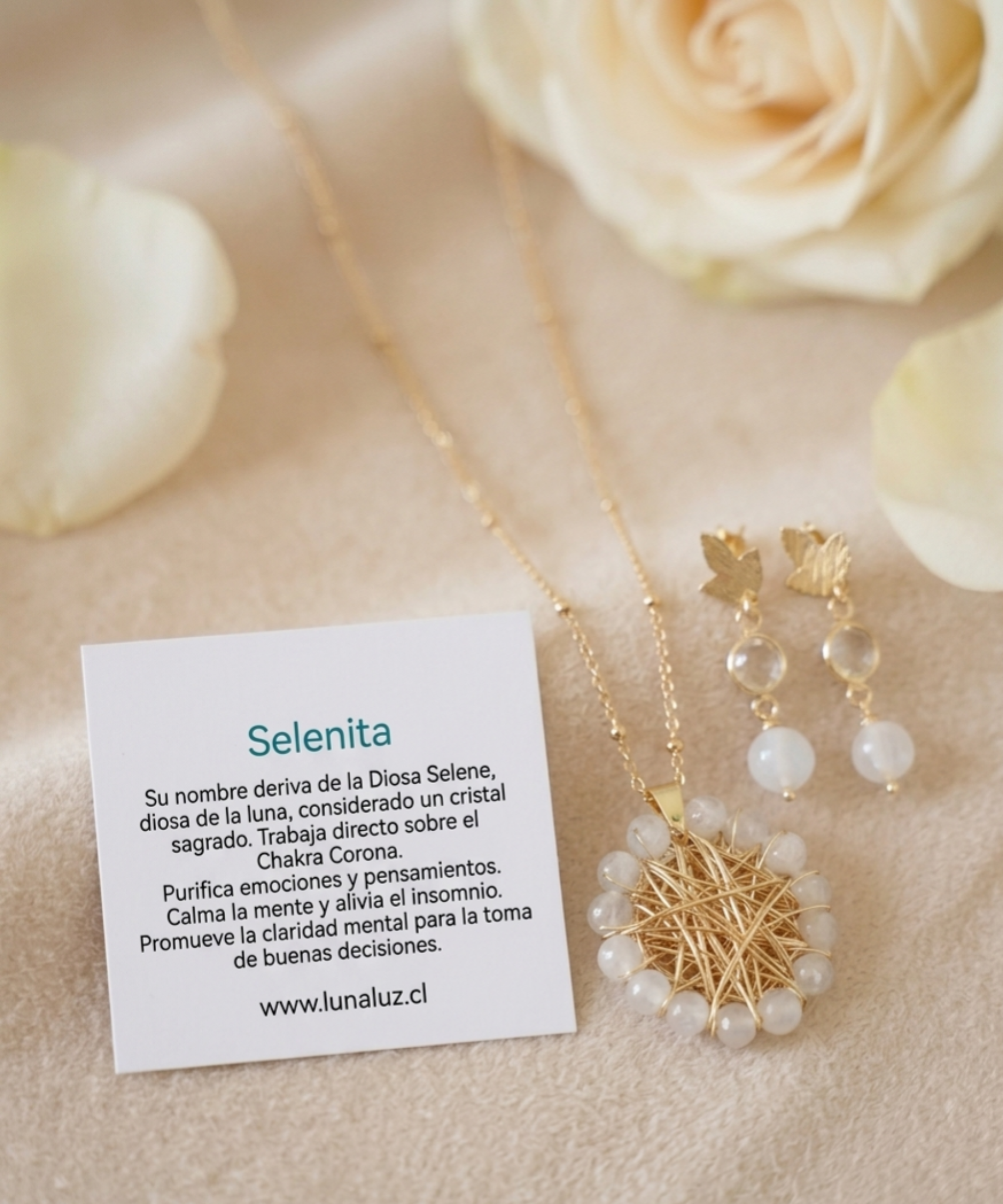 Conjunto "Luz de Selene" en piedra selenita