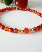 pulsera en peidras cornalinas para escorpio